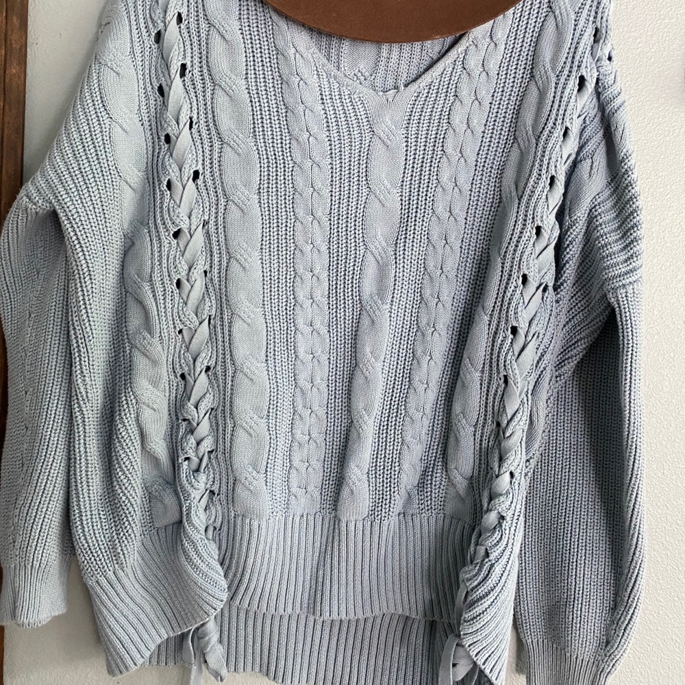 Oversized Small light blue sweater